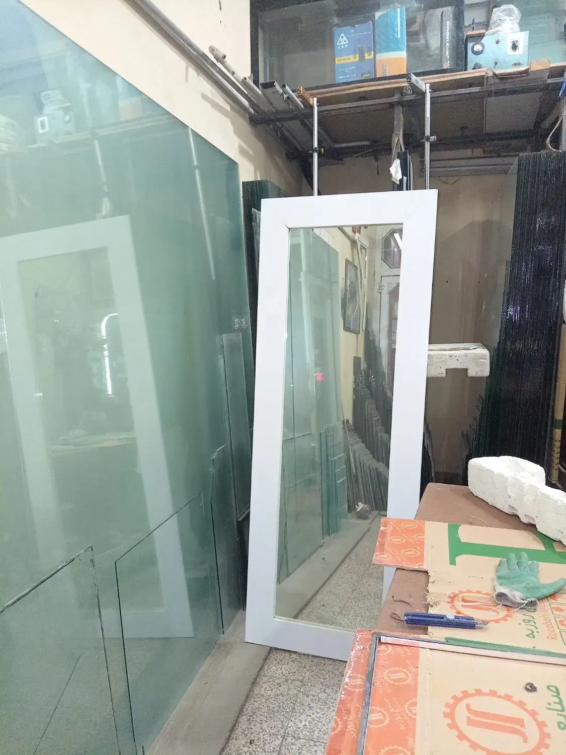 آینه قدی|آینه|گنبد کاووس, |دیوار