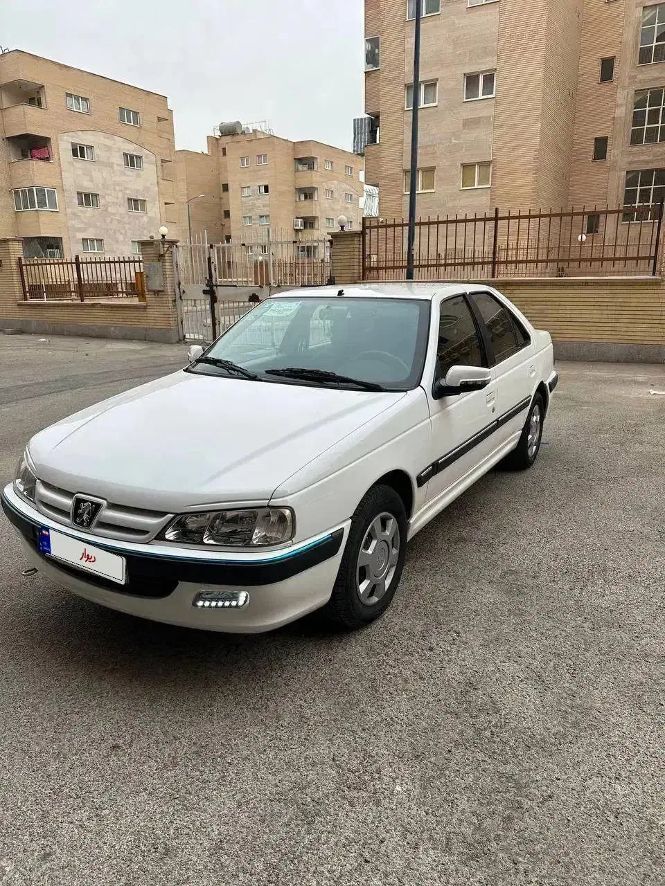 پارس سال xu7p مدل 1402|خودرو سواری و وانت|فولادشهر, A4|دیوار