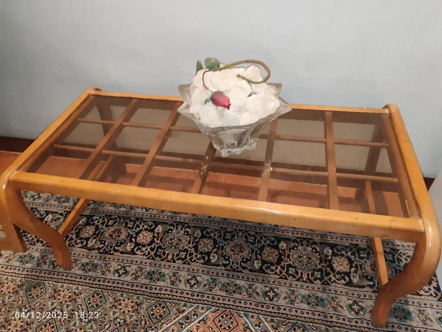 میز دارای۳تا میز کوچک|مبلمان خانگی و میز عسلی|شیراز, نیایش|دیوار