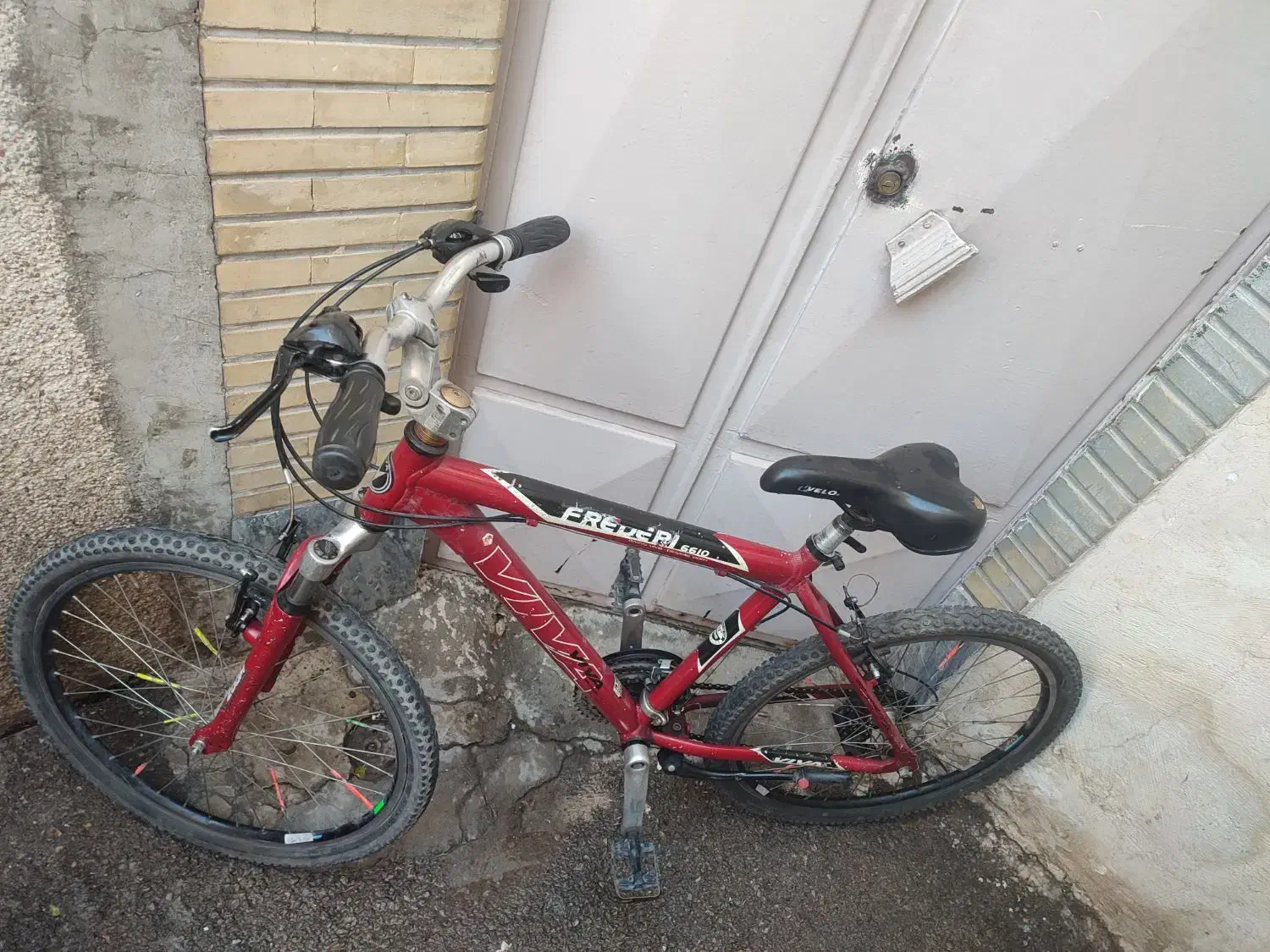 دوچرخه ۲۴ آلومینیوم|دوچرخه، اسکیت، اسکوتر|اصفهان, وحید|دیوار