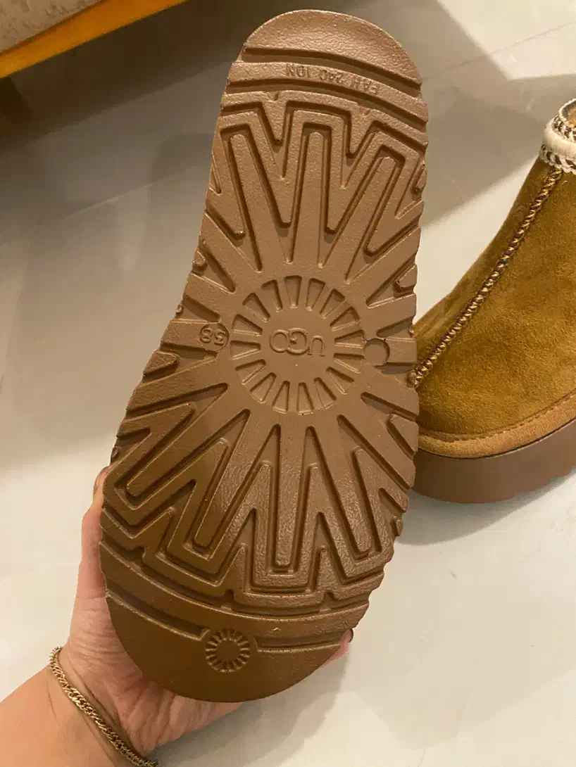 نیم بوت جدید|کیف، کفش، کمربند|تربت جام, جامی|دیوار