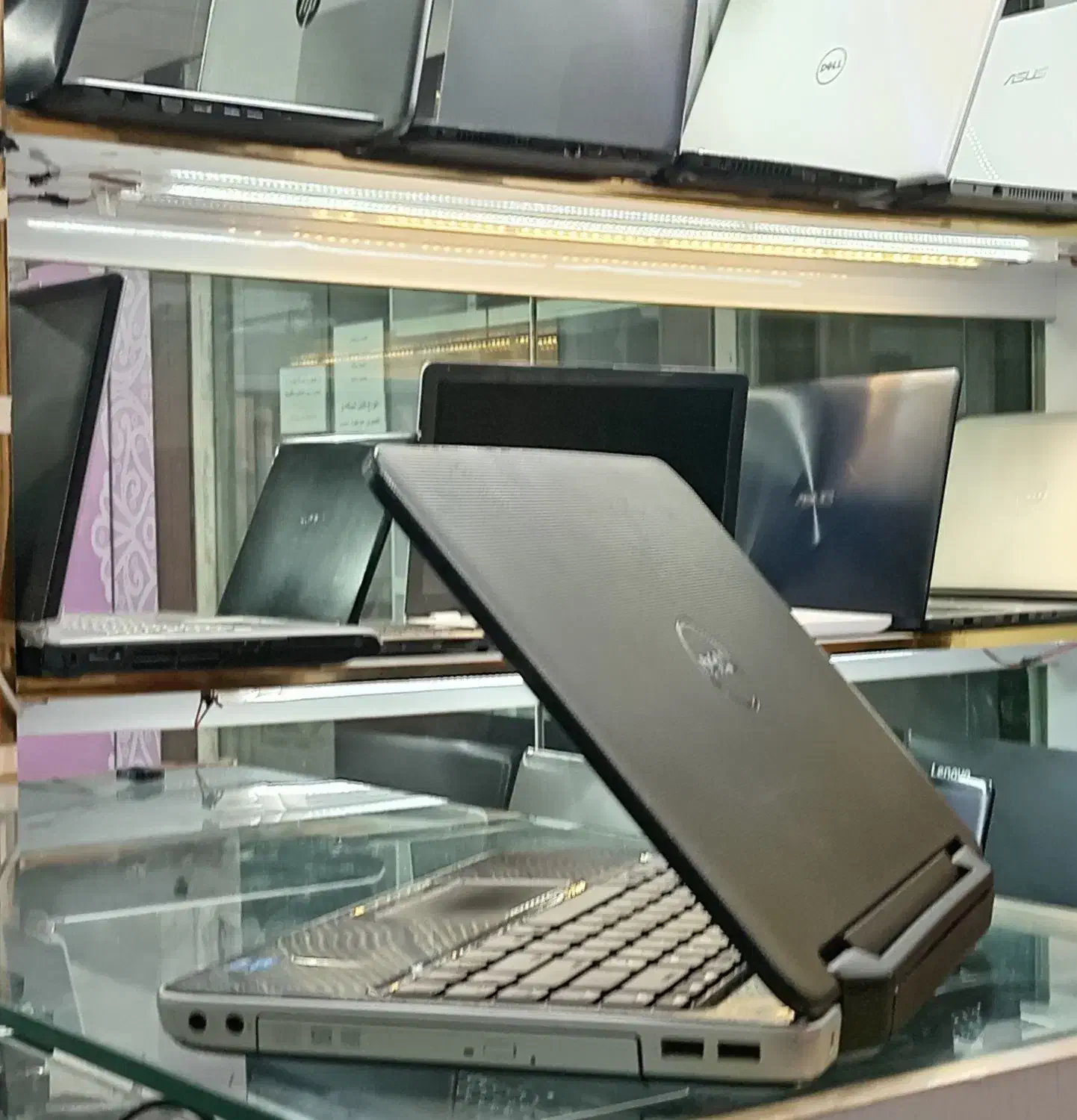 وسترو 2420vostro|رایانه همراه|همدان, |دیوار