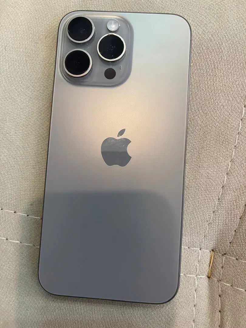 آیفون ۱۵ پرو مکس|موبایل|اصفهان, دستگرده|دیوار