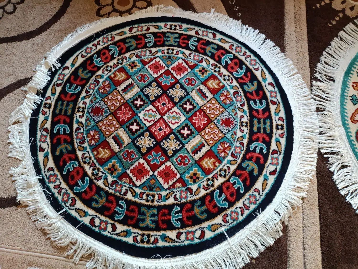 فرش گرد فانتزی|فرش|چهارباغ, |دیوار