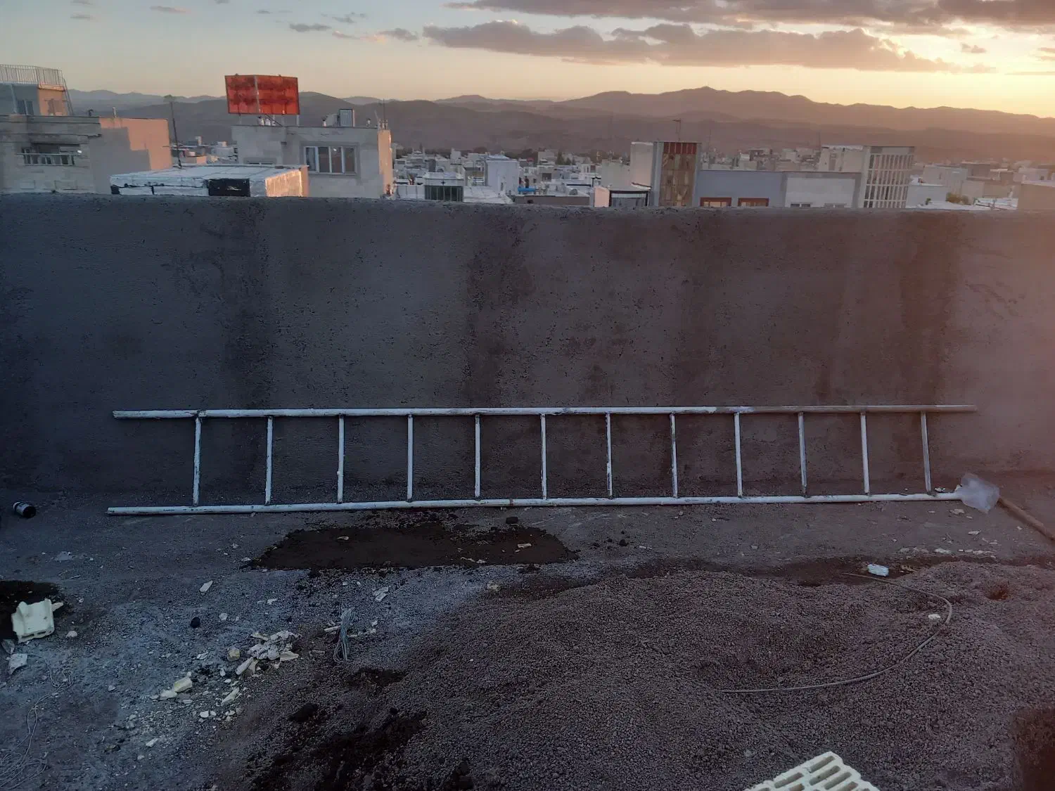 سیمانکاری تمیز|خدمات پیشه و مهارت|زنجان, |دیوار