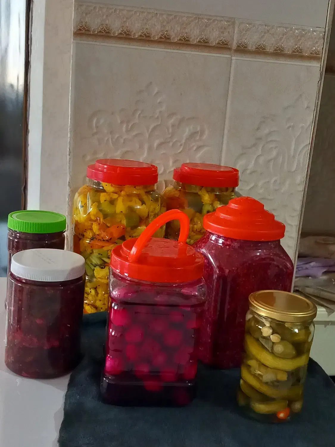 ترشیجات خانگی|خوردنی و آشامیدنی|شریف‌آباد, |دیوار