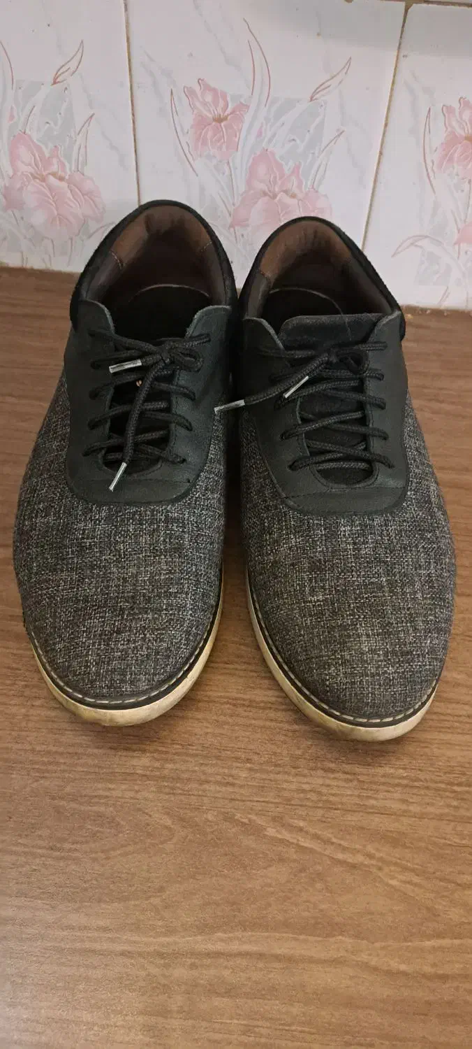 کفش اسپرت|کیف، کفش، کمربند|قم, چهار مردان|دیوار