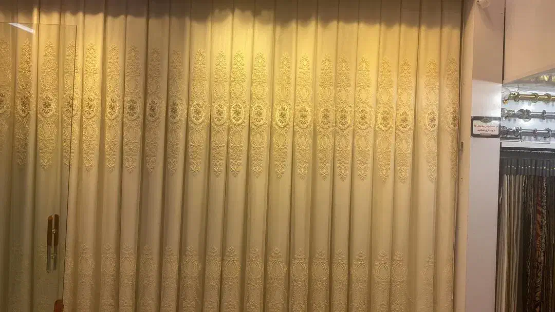 پرده|پرده، رانر، رومیزی|شاهین‌شهر, فردوسی|دیوار