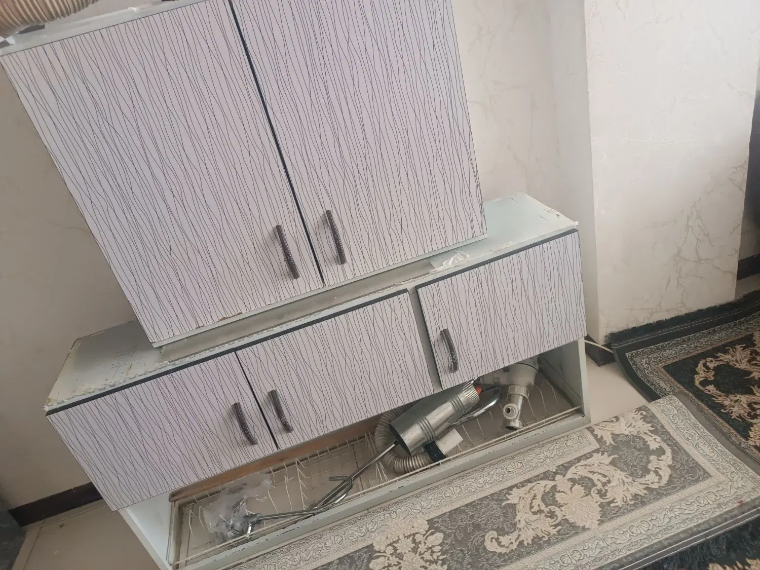 آبچکان|آب‌چکان و نظم‌دهنده ظروف|اشتهارد, |دیوار