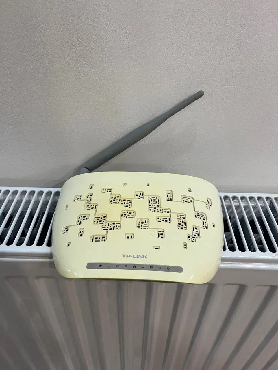 مودم تی پی لینک|مودم و تجهیزات شبکه|فولادشهر, B4|دیوار