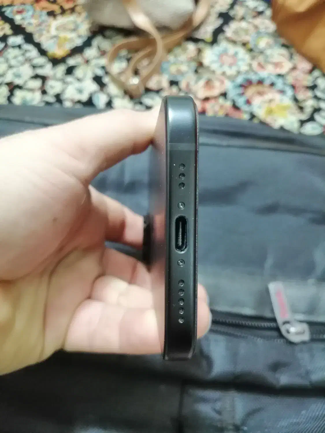 ایفون 15 نرمال|موبایل|پرند, فاز ۳|دیوار