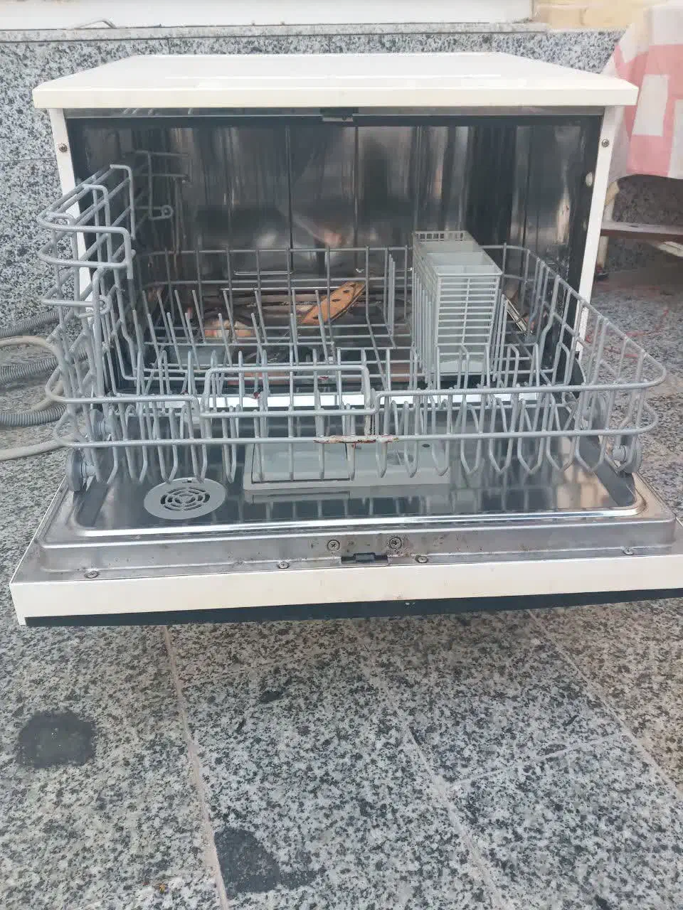 ماشین ظرفشویی|ماشین ظرفشویی|یزد, |دیوار