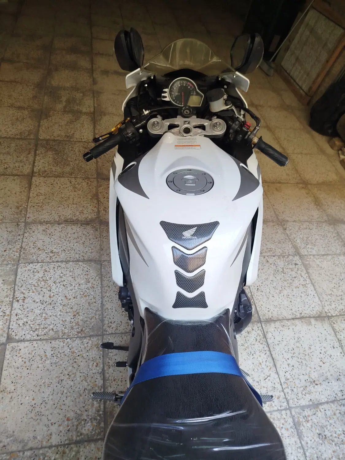 cbr1000|موتورسیکلت|تهران, اتابک|دیوار