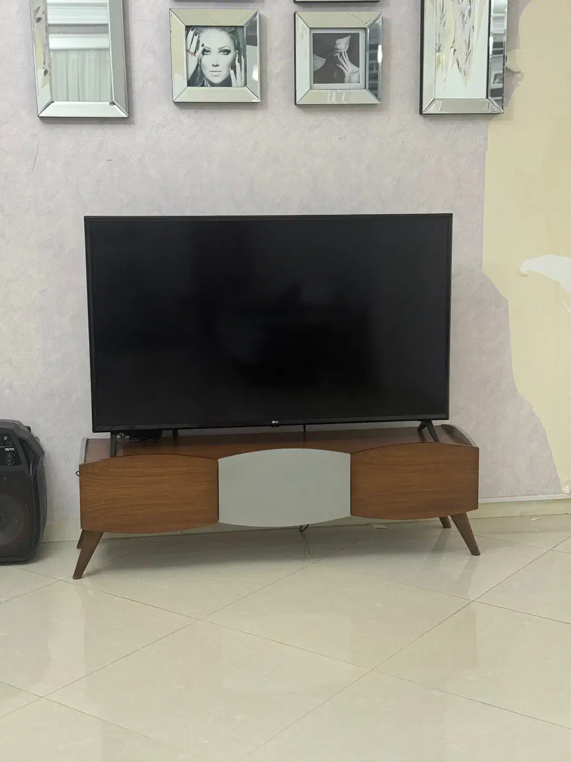 آینه کنسول و میز تلویزیون|بوفه، ویترین، کنسول|ایلام, |دیوار