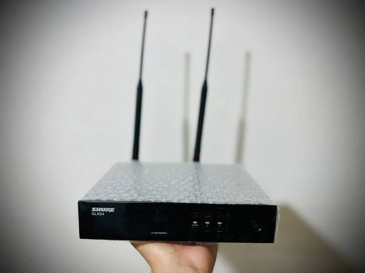 میکروفون شور|آلات موسیقی|کاشمر, |دیوار