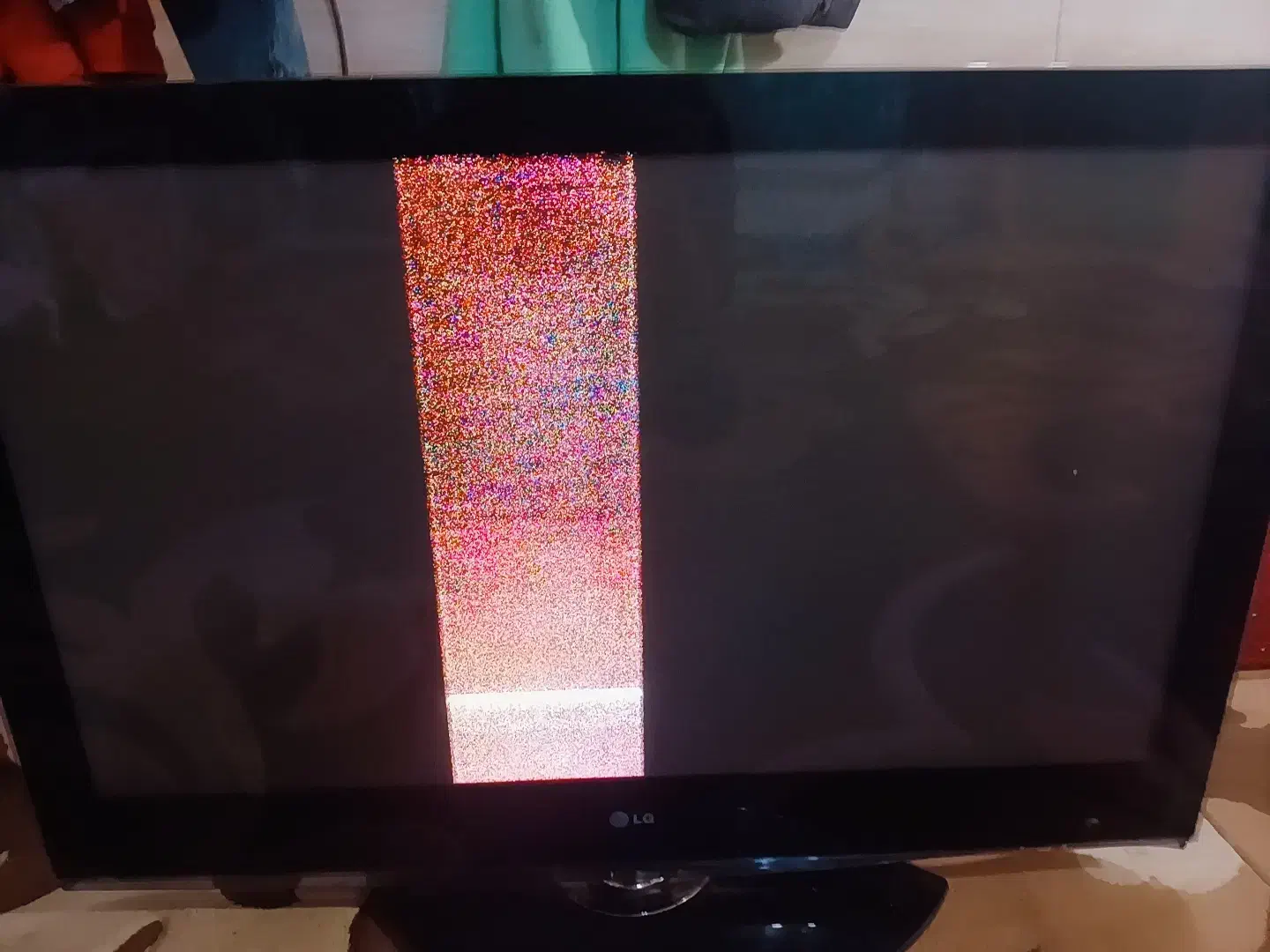 تلویزیون|تلویزیون و پروژکتور|صفادشت, |دیوار