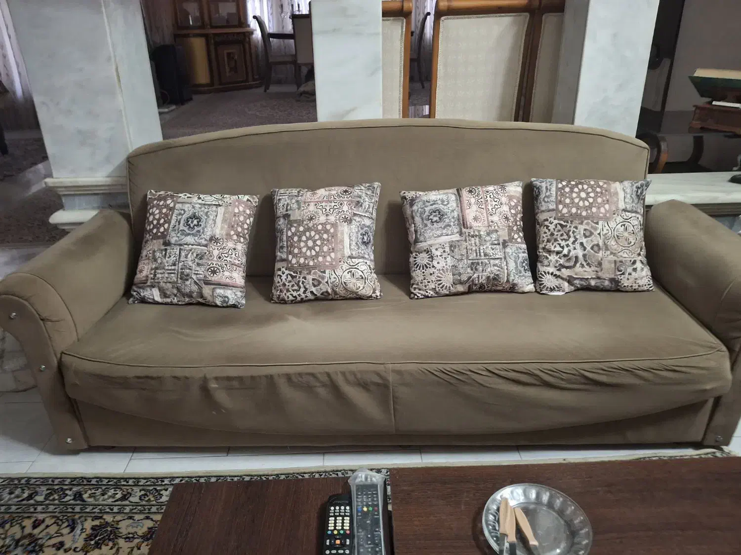 مبل تخوابشو|مبلمان خانگی و میز عسلی|کاشان, ولی سلطان|دیوار