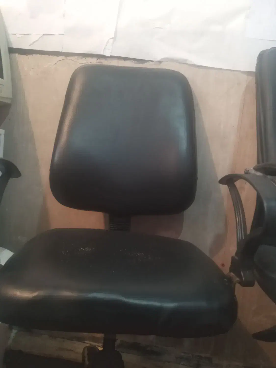 صندلی چرخ دار|میز تحریر و کامپیوتر|زاهدان, |دیوار