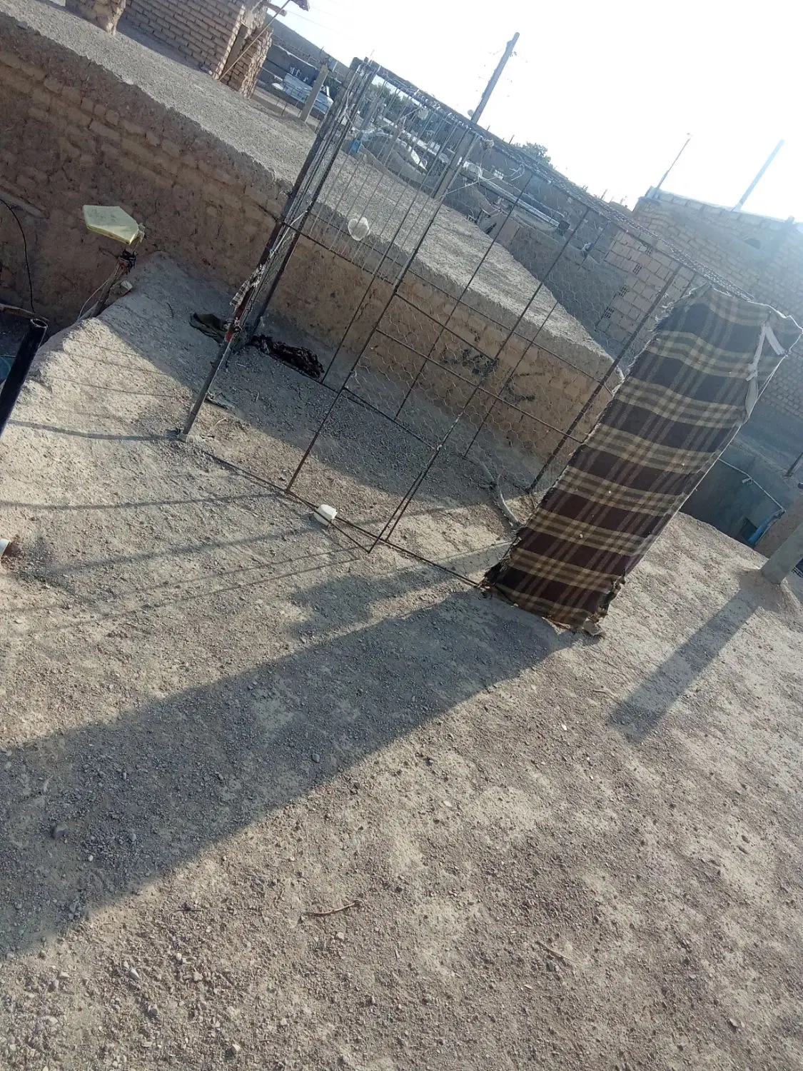 قفس|لوازم جانبی حیوانات|قهستان, |دیوار