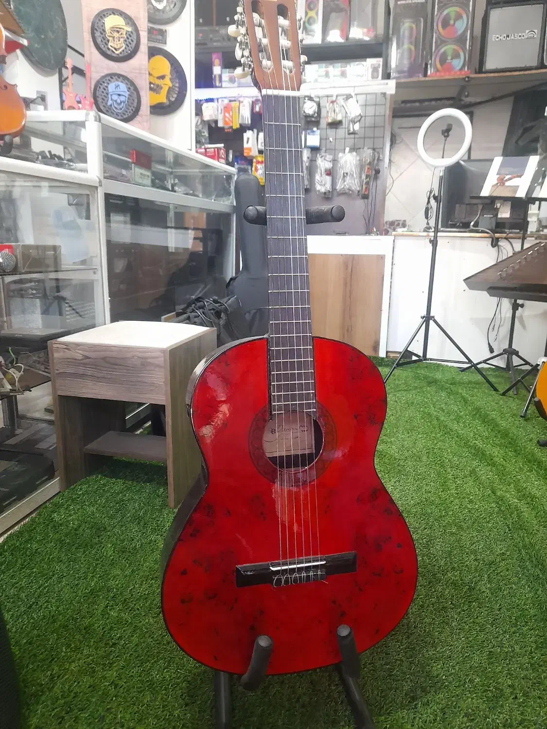 گیتار|گیتار، بیس، امپلیفایر|محلات, |دیوار