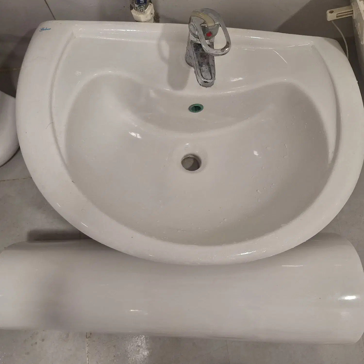 روشویی با شیر اهرمی|لوازم سرویس بهداشتی|اصفهان, سعادتآباد|دیوار