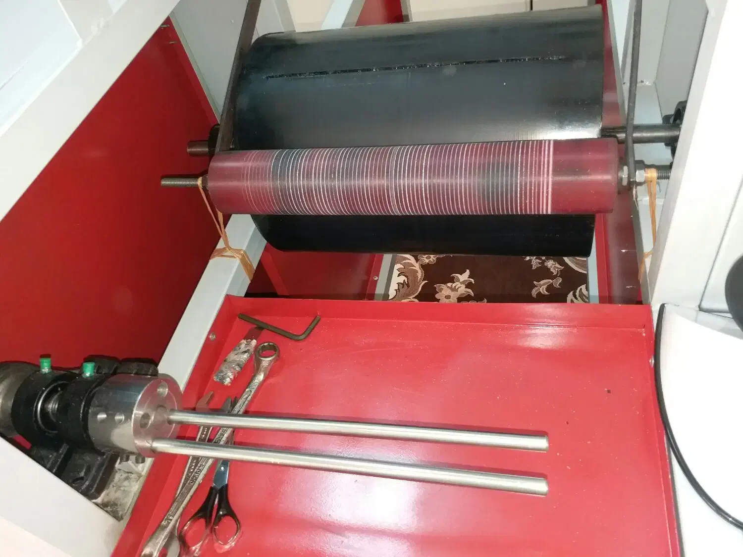 دستگاه رول کن سفره|ماشین‌آلات صنعتی|تهران, کرمان|دیوار