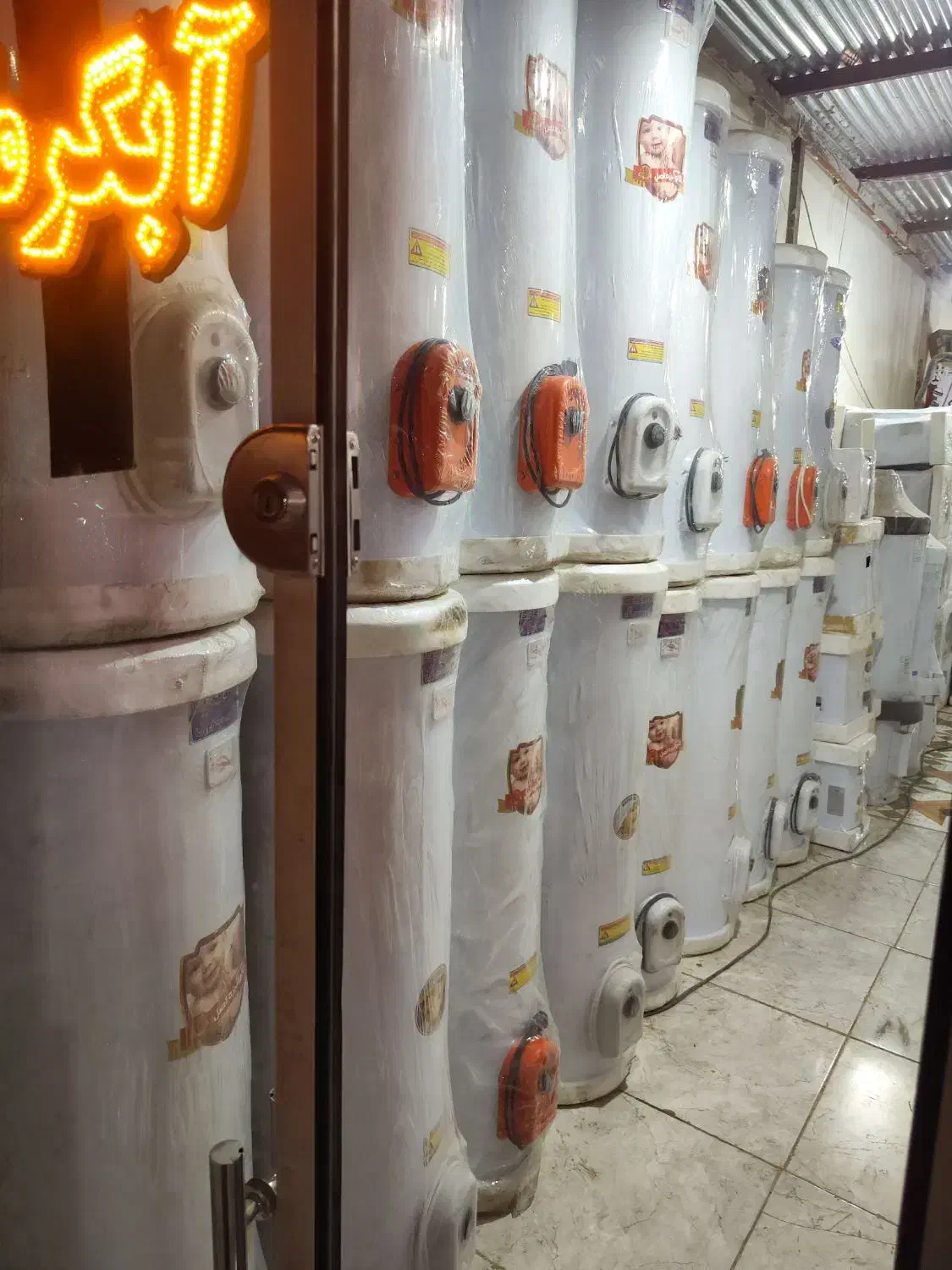 فروش آبگرمکن برقی|آبگرمکن، پکیج، شوفاژ|زابل, |دیوار