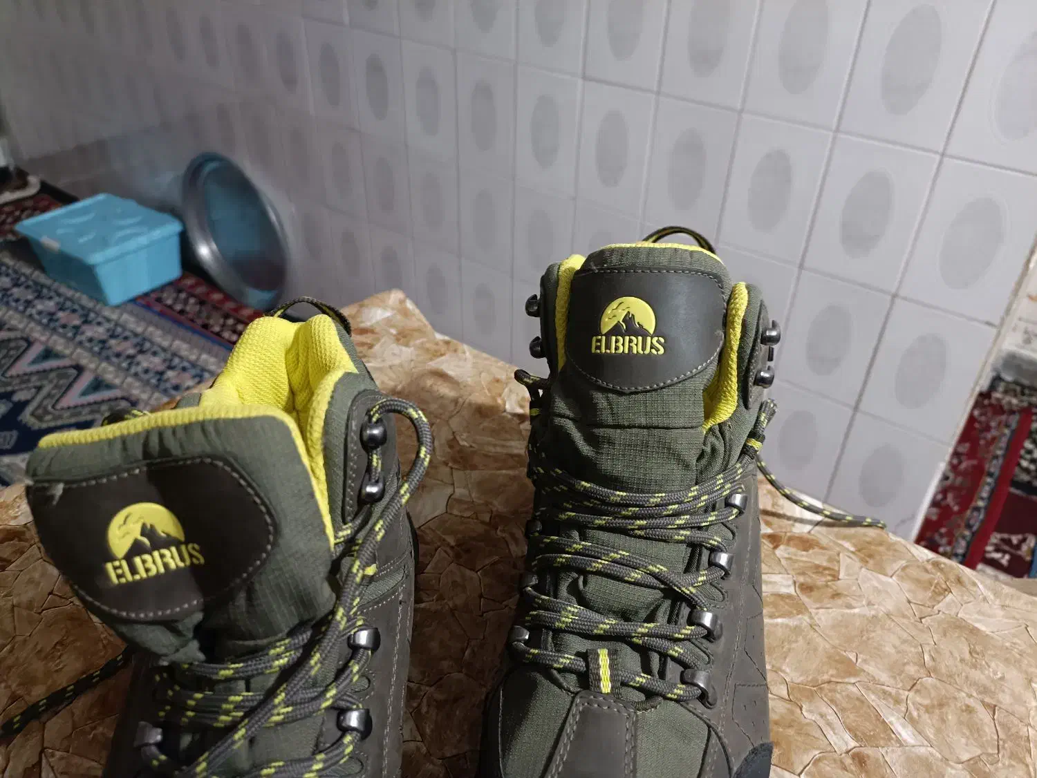 کفش کوهنوردی ELBRUS نو نو|کوهنوردی و کمپینگ|بروجرد, |دیوار