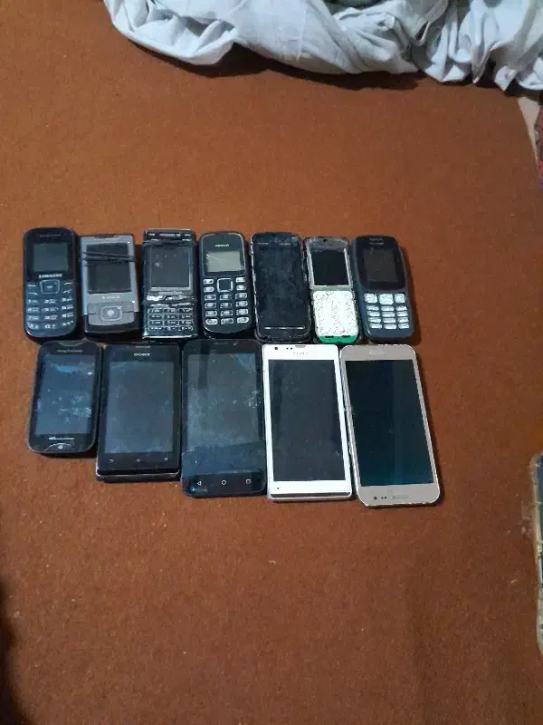 تعدادی گوشی موبایل|موبایل|چهاردانگه (تهران), |دیوار