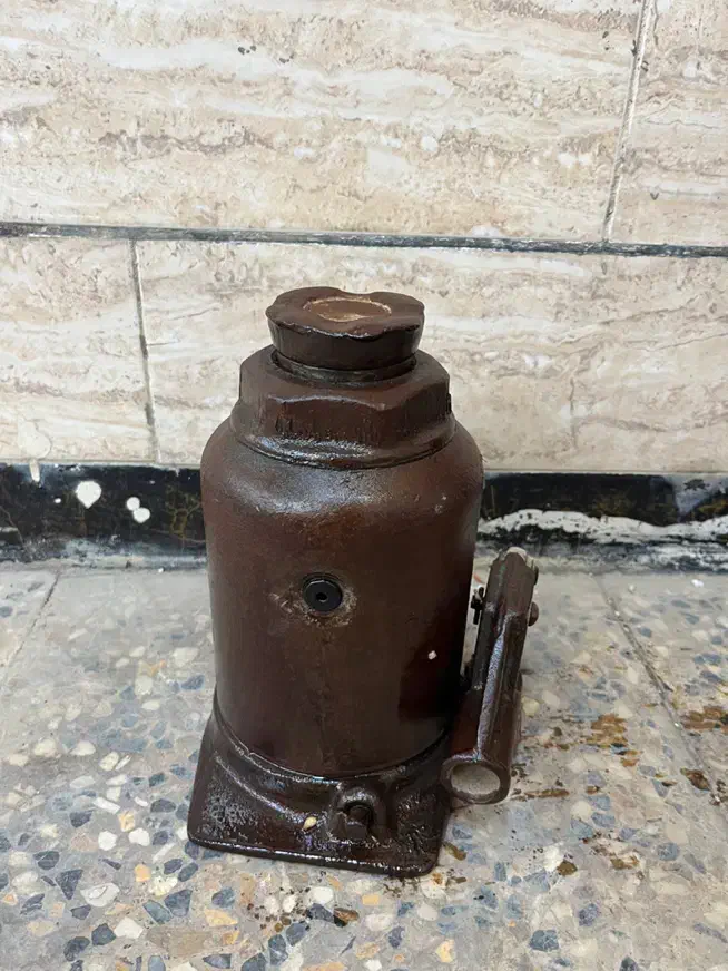 جک آلمانی|ابزارآلات|رامهرمز, |دیوار