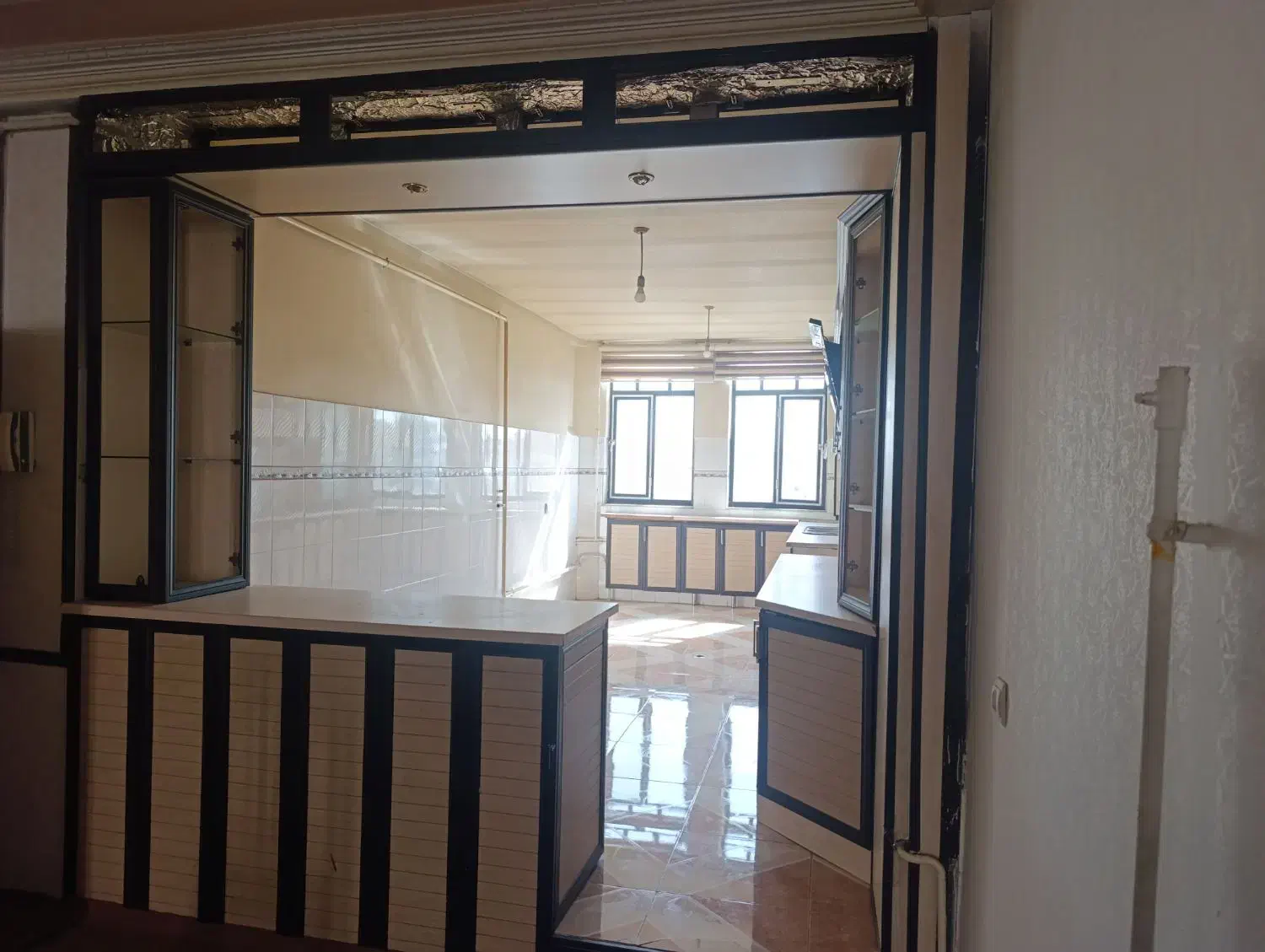 اجاره آپارتمان 140 متری ،دوخواب ، طبقه سوم ،|اجارهٔ آپارتمان|میاندوآب, |دیوار