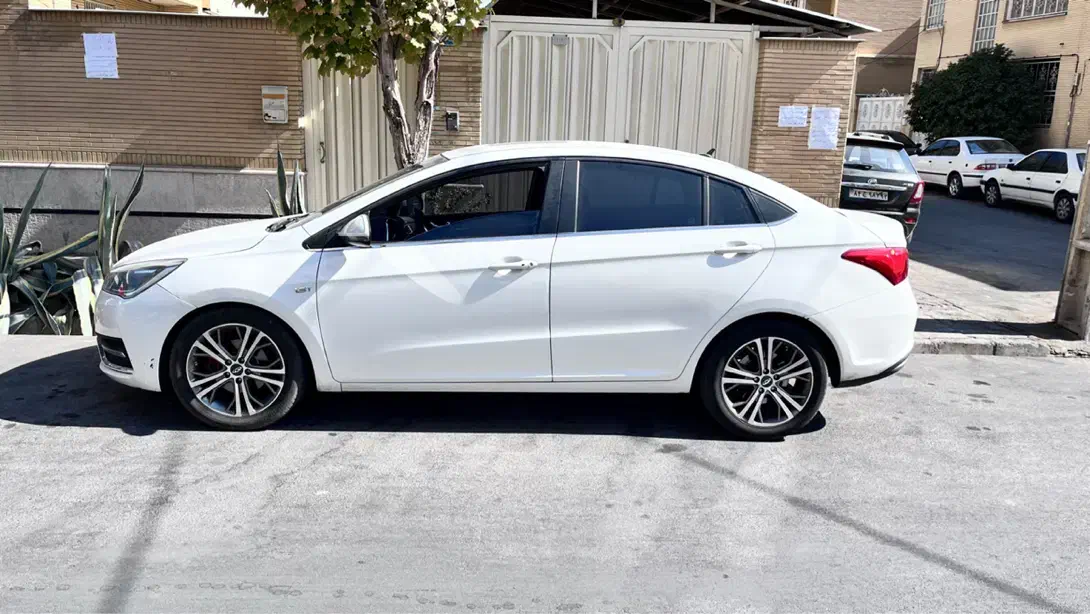 فروش آریزو۵ مدل۹۹|خودرو سواری و وانت|شیراز, ارم|دیوار