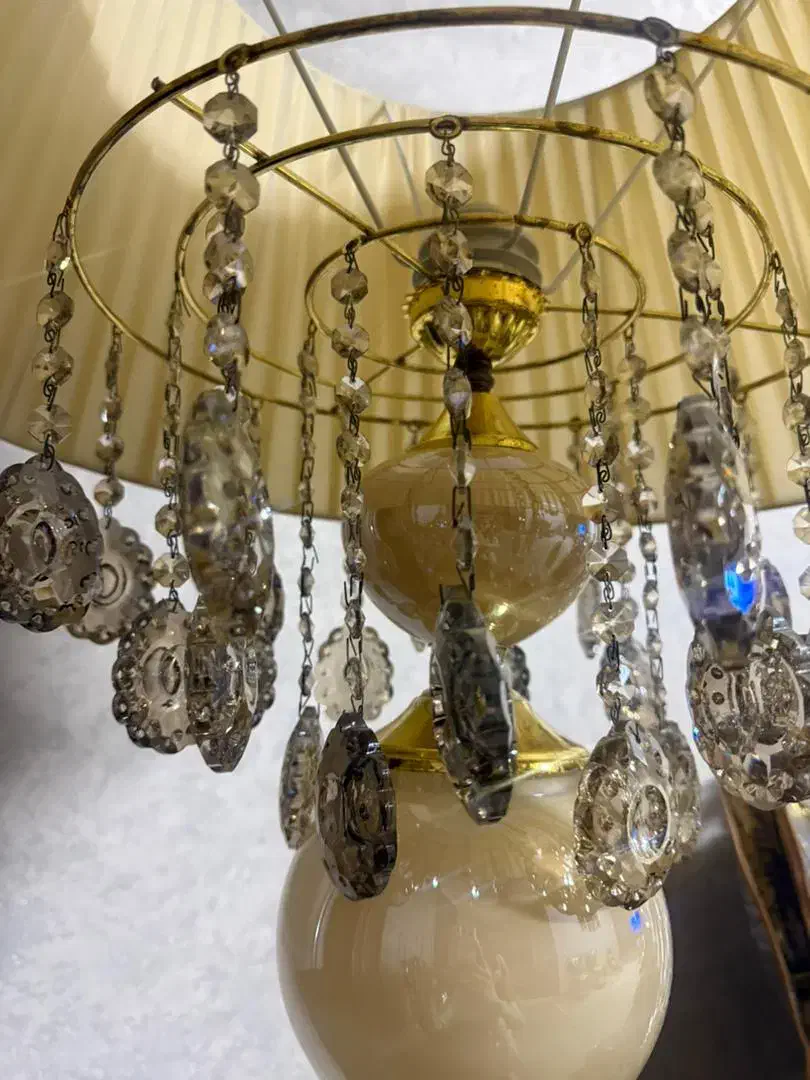 آواژور رنگ ثابت|چراغ خواب و آباژور|ری, اقدسیه|دیوار