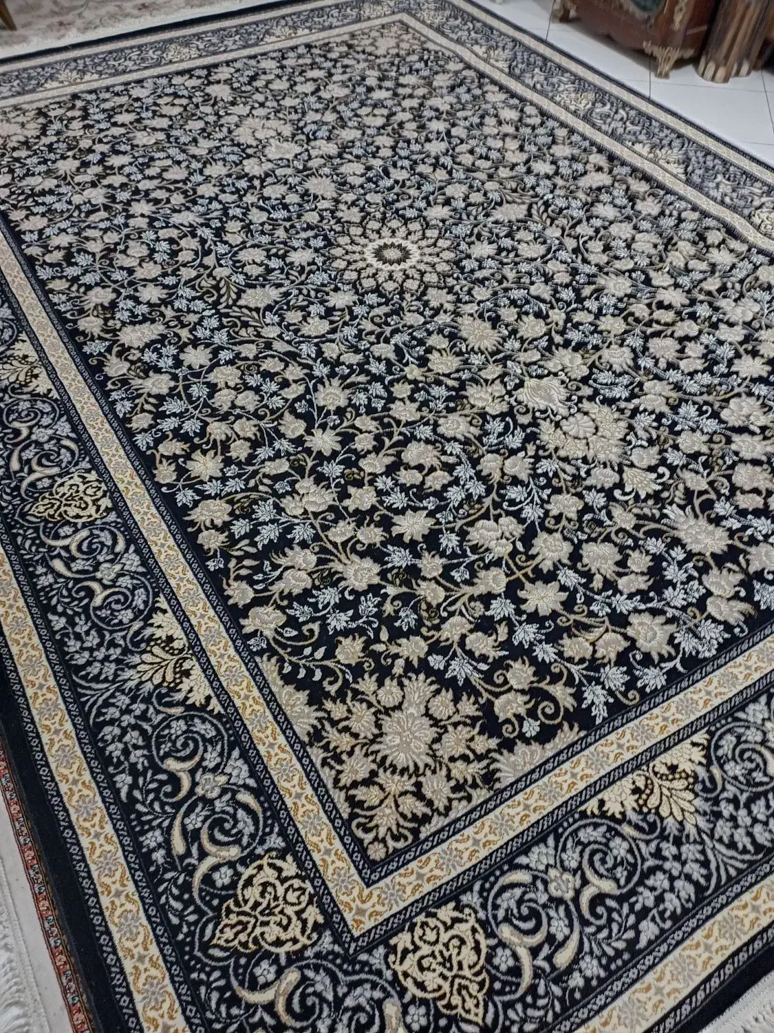 یک جفت فرش ۹ متری آکبند ۷۰۰ شانه|فرش|تهران, سبلان (لشگر)|دیوار