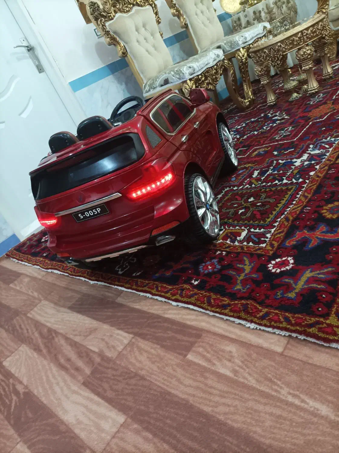 ماشین شارژی مانیتور دار|اسباب و اثاث بچه|ملکان, |دیوار