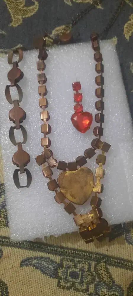 تعدادی لوازم قدیمی و قدمتی|کلکسیون اشیاء عتیقه|تهران, شمشیری|دیوار