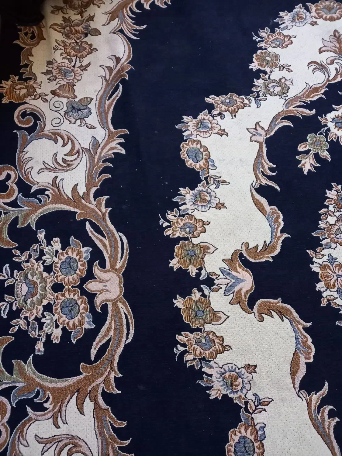 روفرشی|روفرشی|اصفهان, کوجان|دیوار