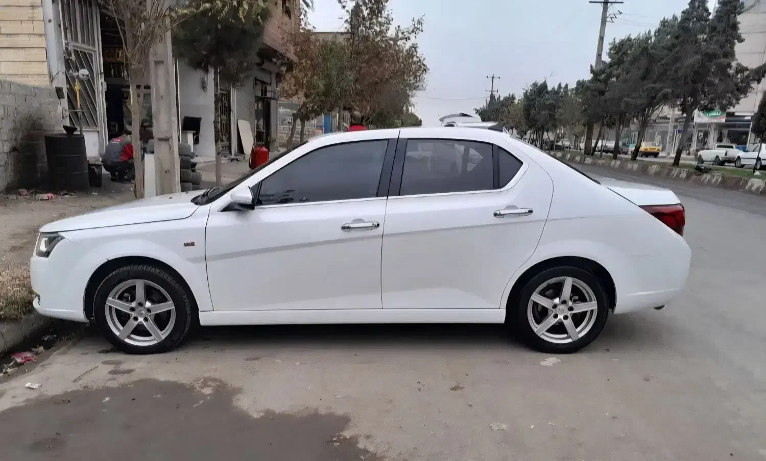 دنا پلاس اتوماتیک توربو مدل ۴۰۲ بدون رنگ‌|خودرو سواری و وانت|مشهد, امام رضا (ع)|دیوار