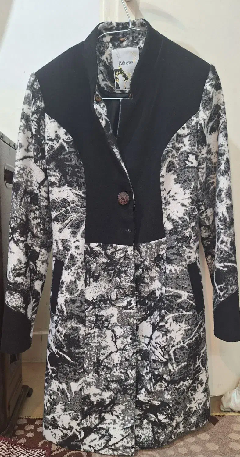 پالتو|لباس|جلفا, |دیوار