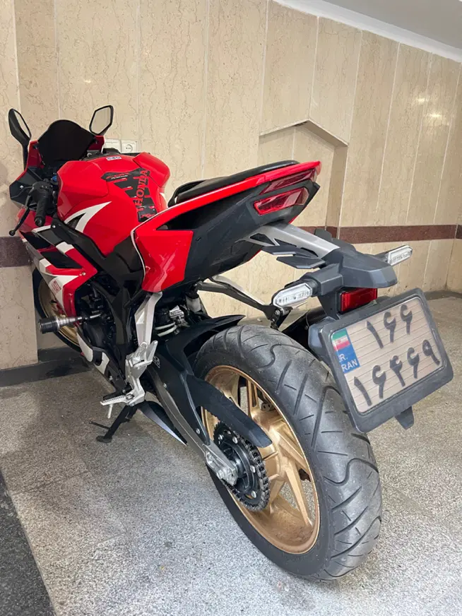 Honda cbr rr 250|موتورسیکلت|تهران, زعفرانیه|دیوار