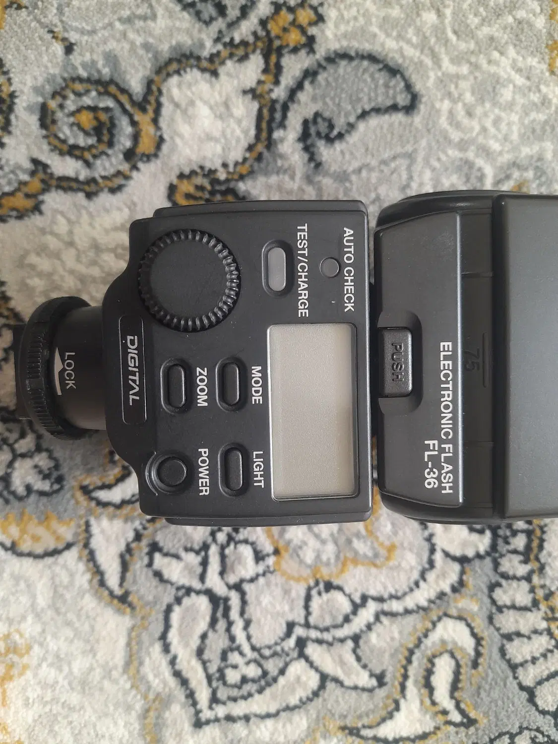 فلاش اکسترنال اورجینال Olympus FL-36 در حد نو|دوربین عکاسی و فیلمبرداری|شیراز, اصلاحنژاد|دیوار