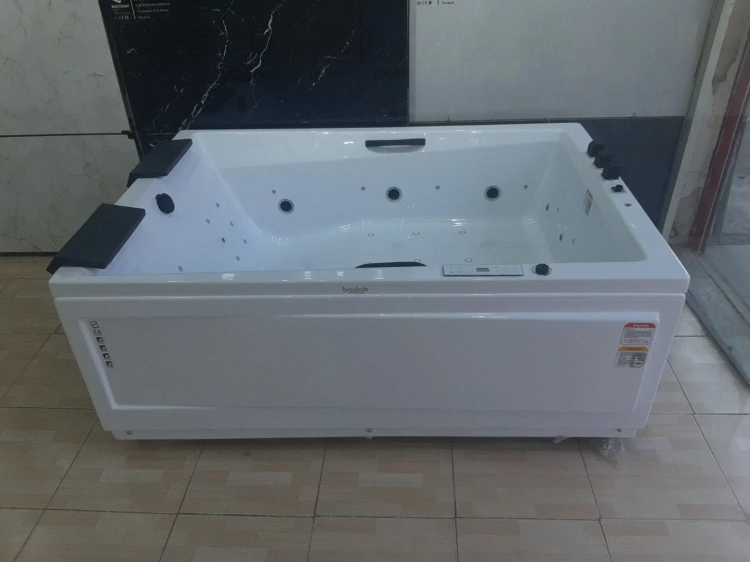 جکوزی دونفره      بیستون|لوازم حمام|خرم‌آباد, |دیوار