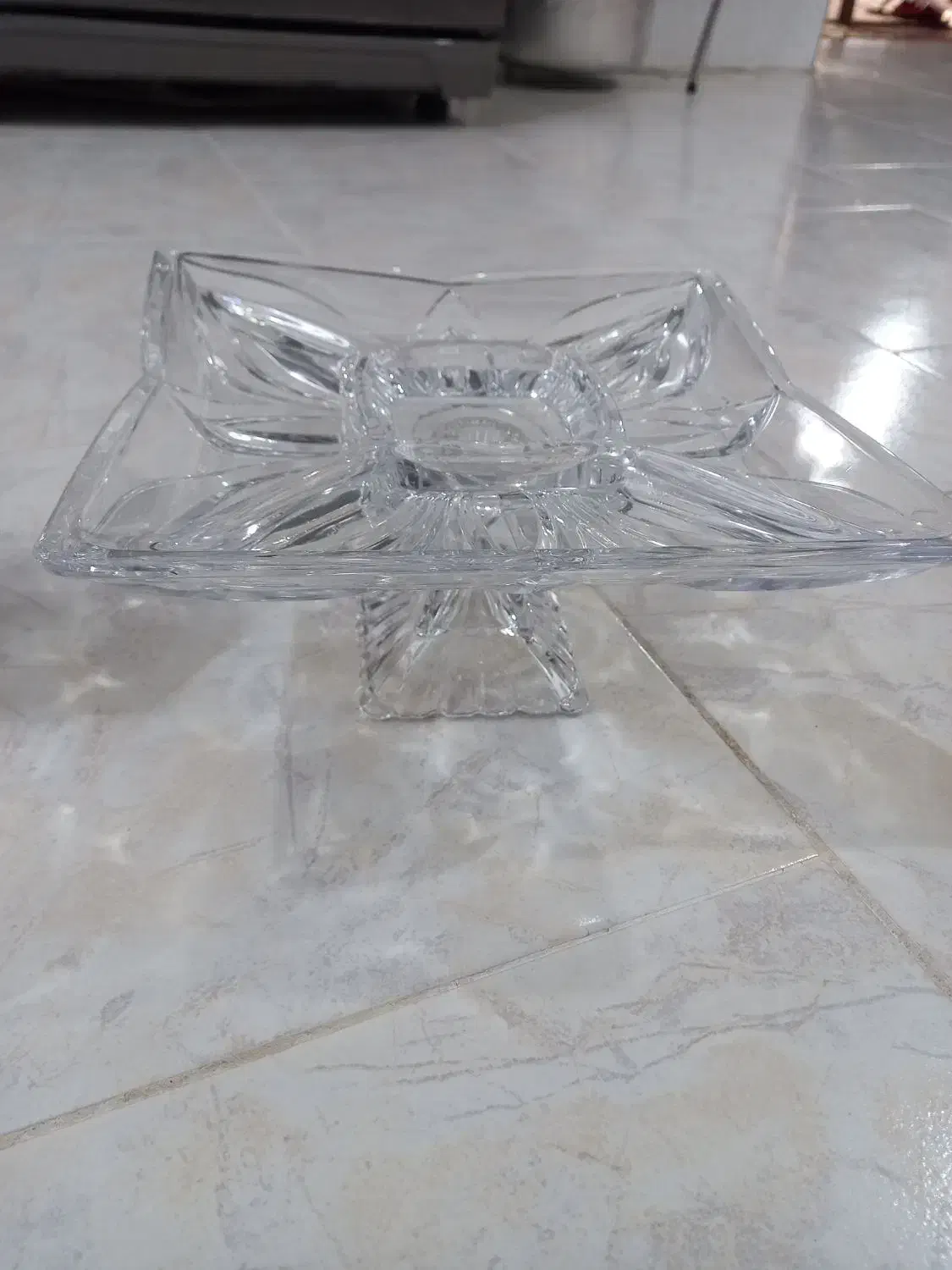 اردوخوری میوه خوری همه کاره|ظروف سرو و پذیرایی|تالش, هشتپر|دیوار