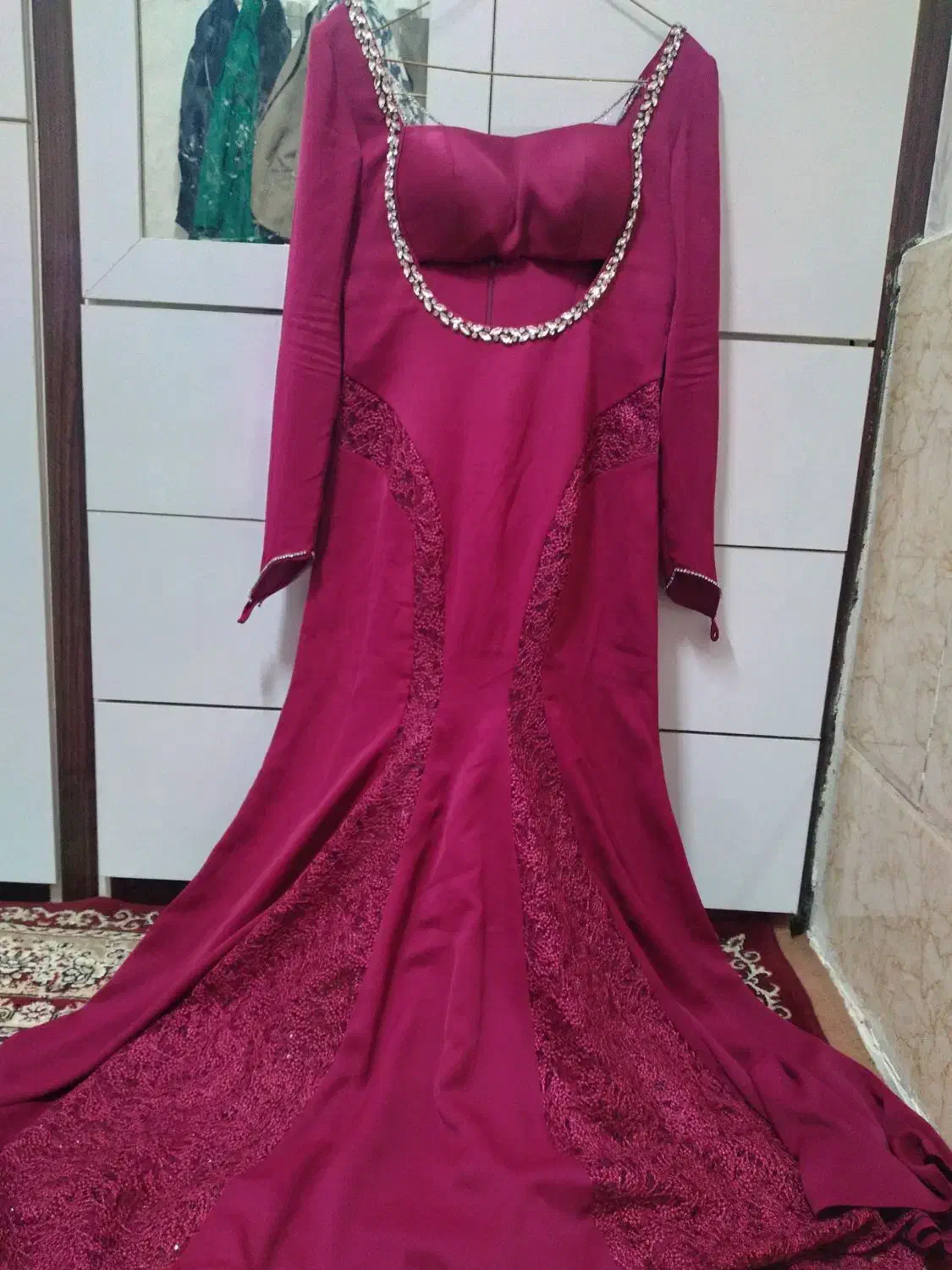 پیراهن مجلسی کمی پشت بلند به روز سایز ۴۲|لباس|مشهد, شهید قربانی|دیوار