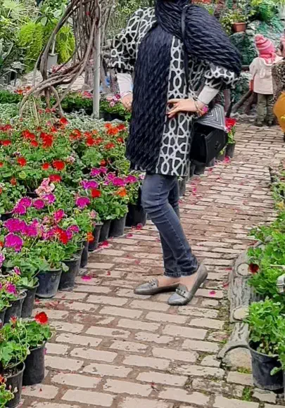 مانتو و لباس مجلسی|لباس|سلماس, |دیوار