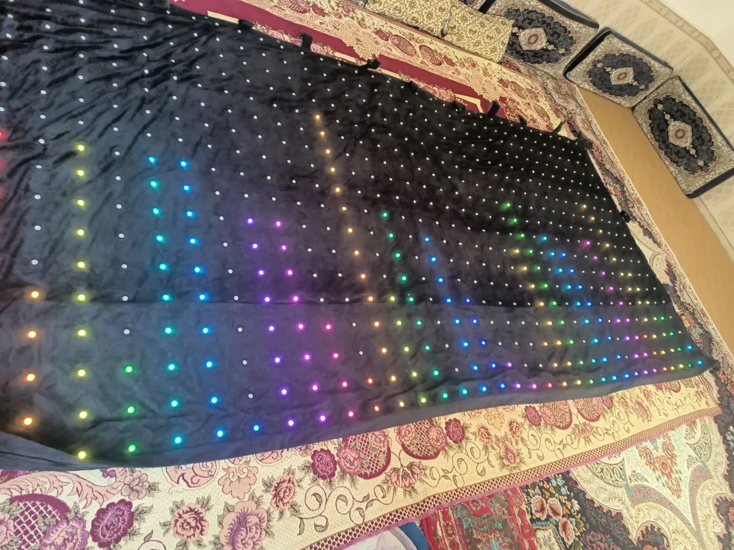 لوازم نورپردازی|آلات موسیقی|پرند, فاز ۵|دیوار