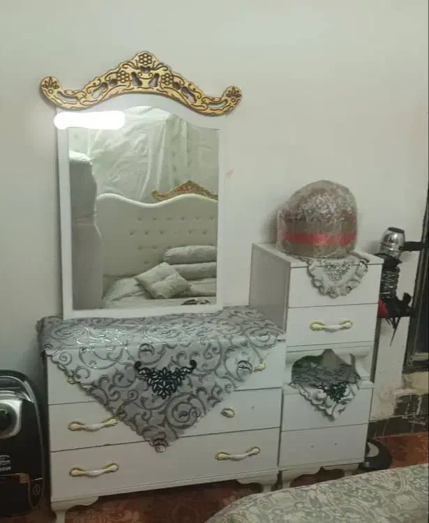 تخت دو نفره|تخت و سرویس خواب|بروجرد, |دیوار