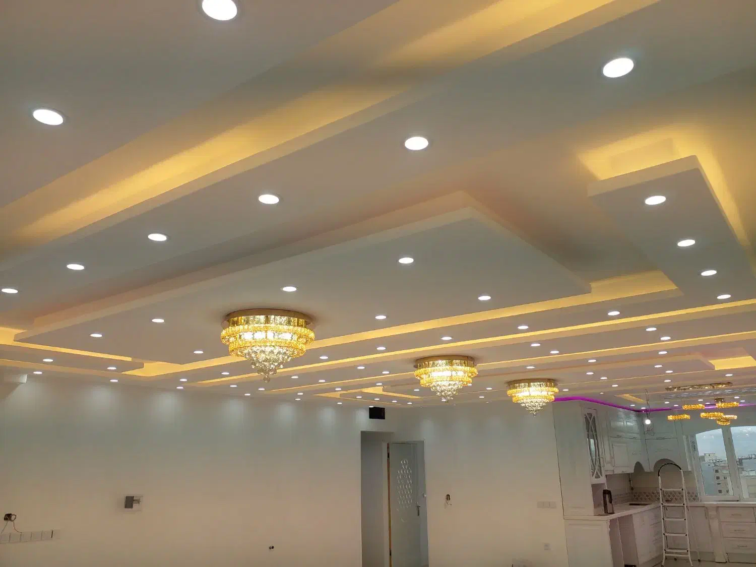 برقکاری برقکشی سیمکشی ساختمان رفع اتصالی|خدمات پیشه و مهارت|قصرشیرین, |دیوار