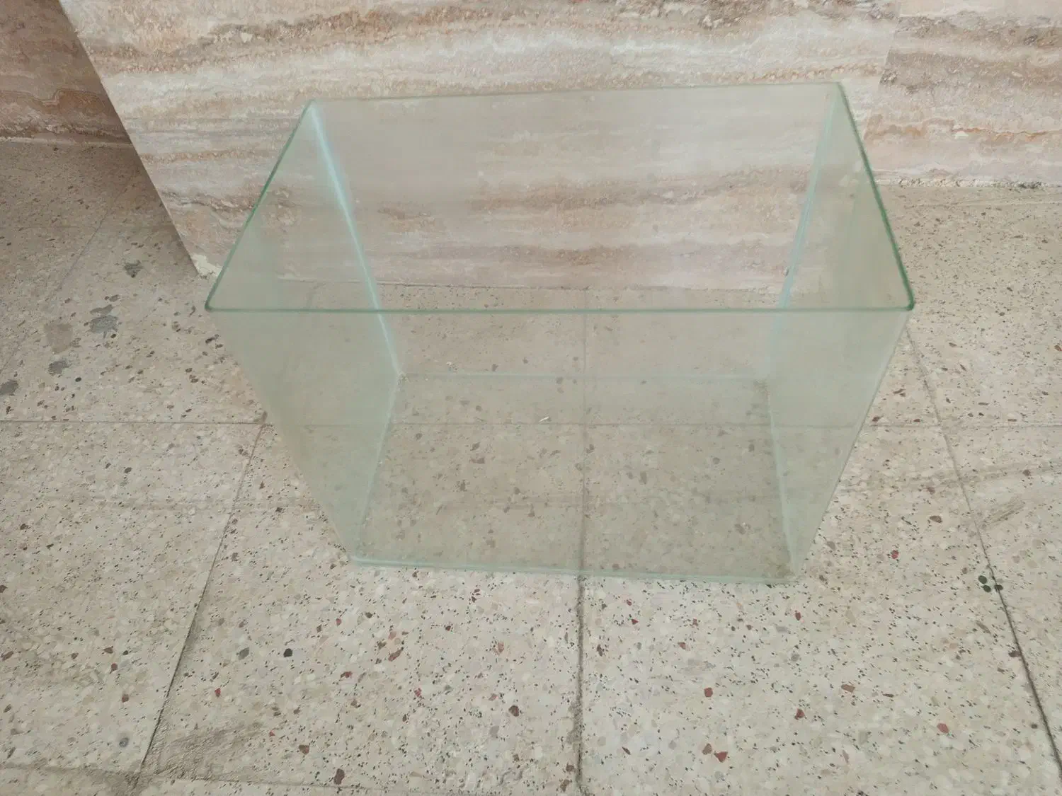 آکواریوم شرکتی|ماهی|رشت, گلزاران|دیوار