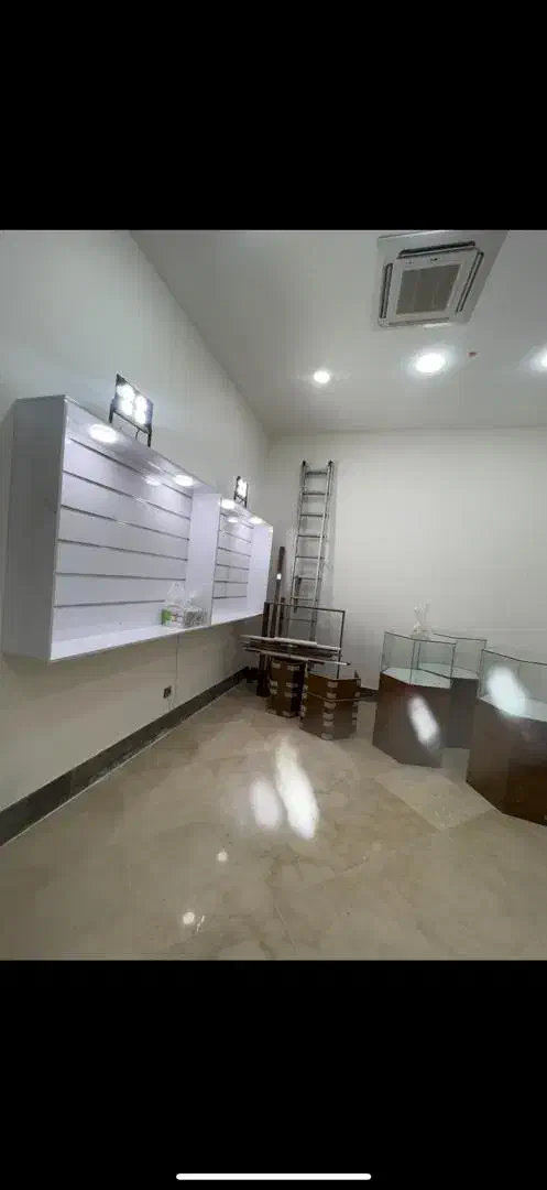 فروش دکور ویترین جنس ام دی اف کاربردی واسه هر صنفی|فروشگاه و مغازه|چابهار, |دیوار